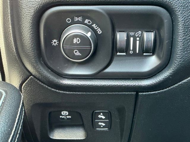 Used 2020 RAM 1500 Laramie image 23