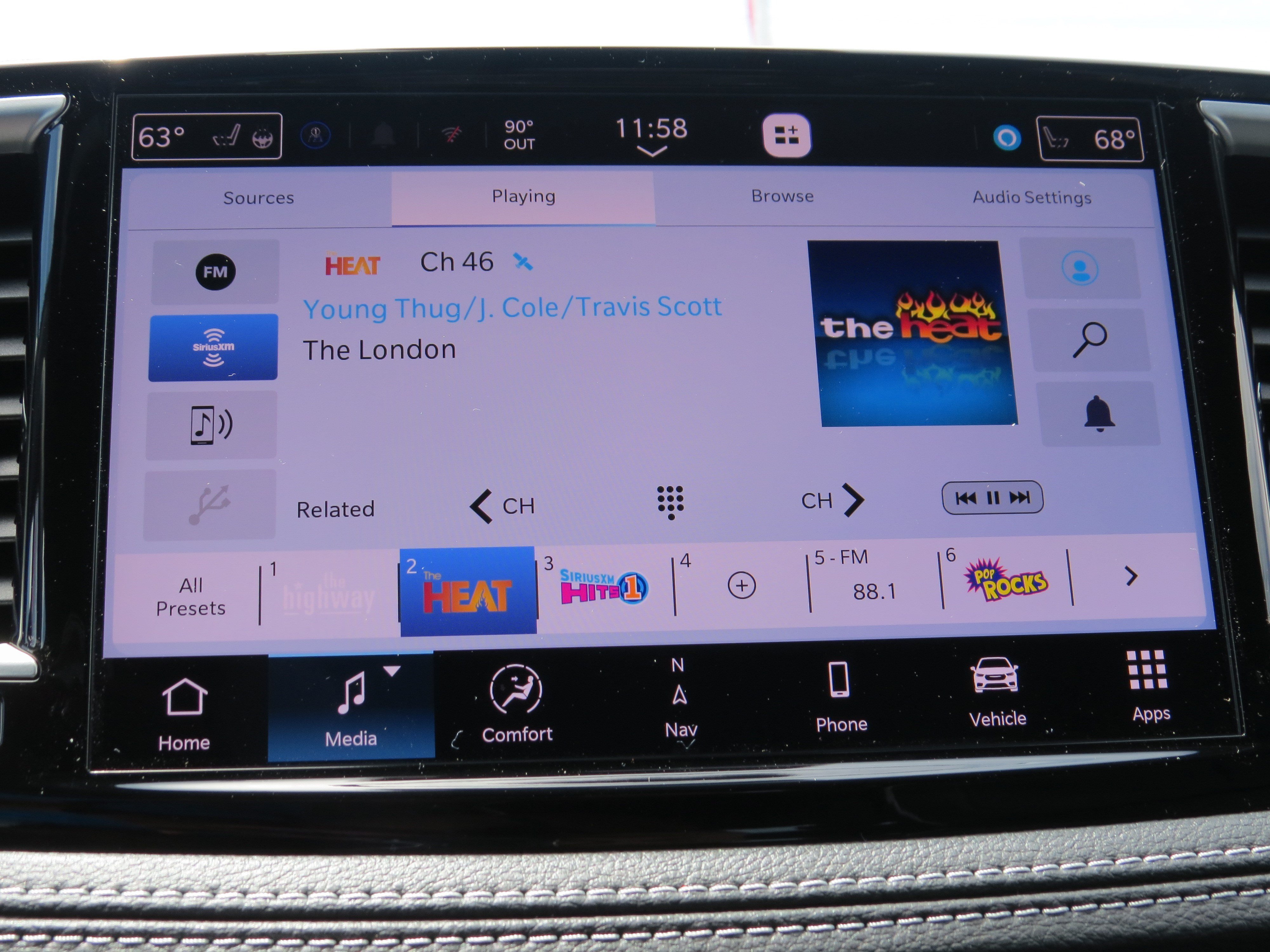 New 2027 Chrysler Pacifica Limited FWD image 22