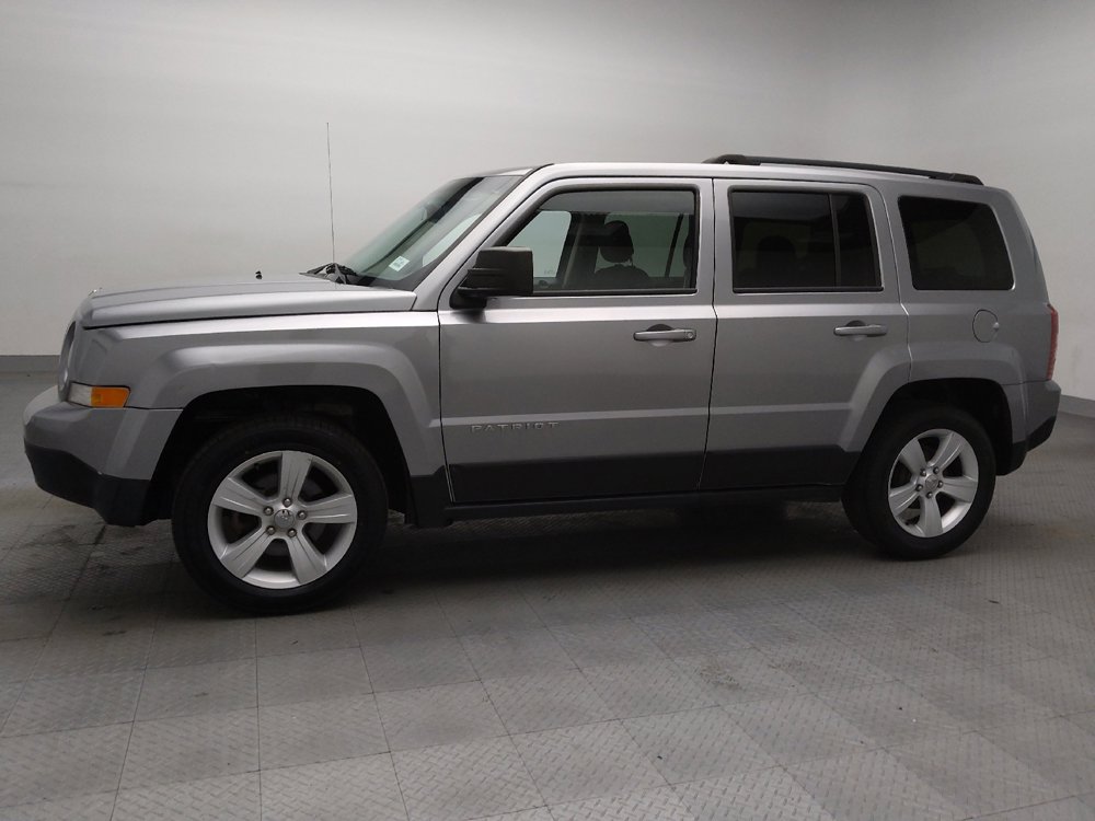 Used 2017 Jeep Patriot Sport w/ Power Value Group image 2