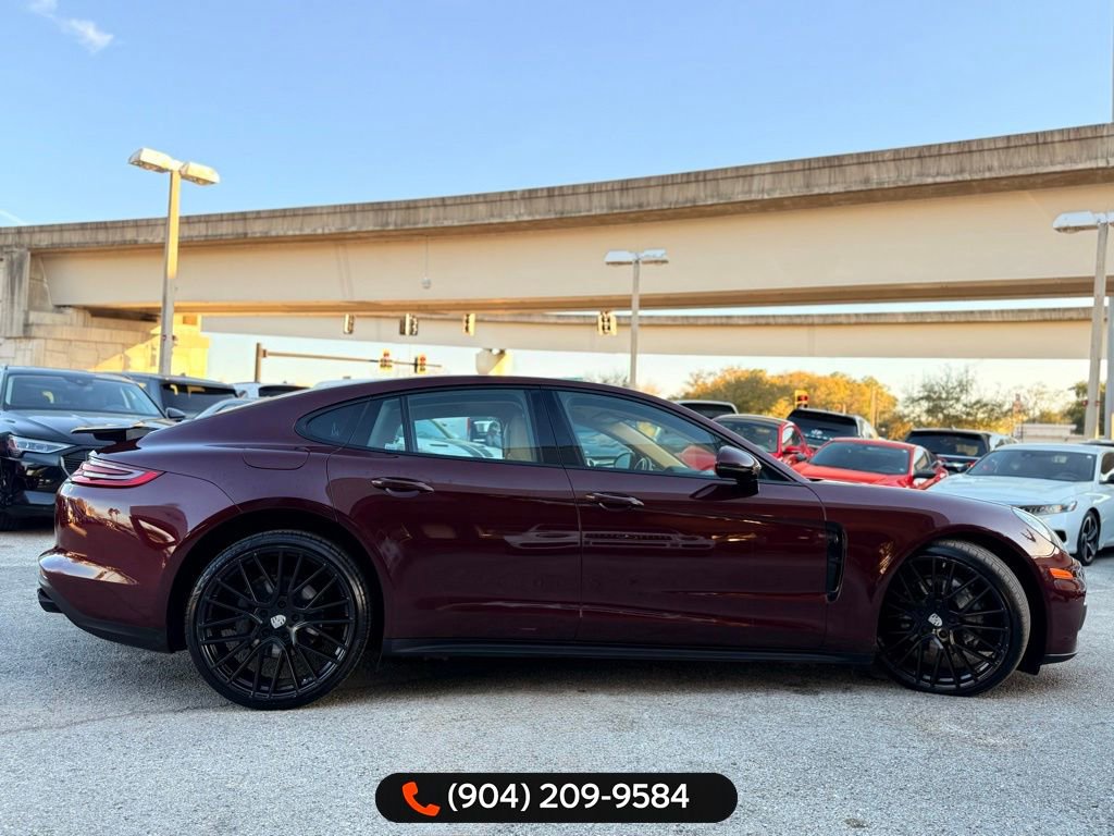 Used 2020 Porsche Panamera 4 image 11