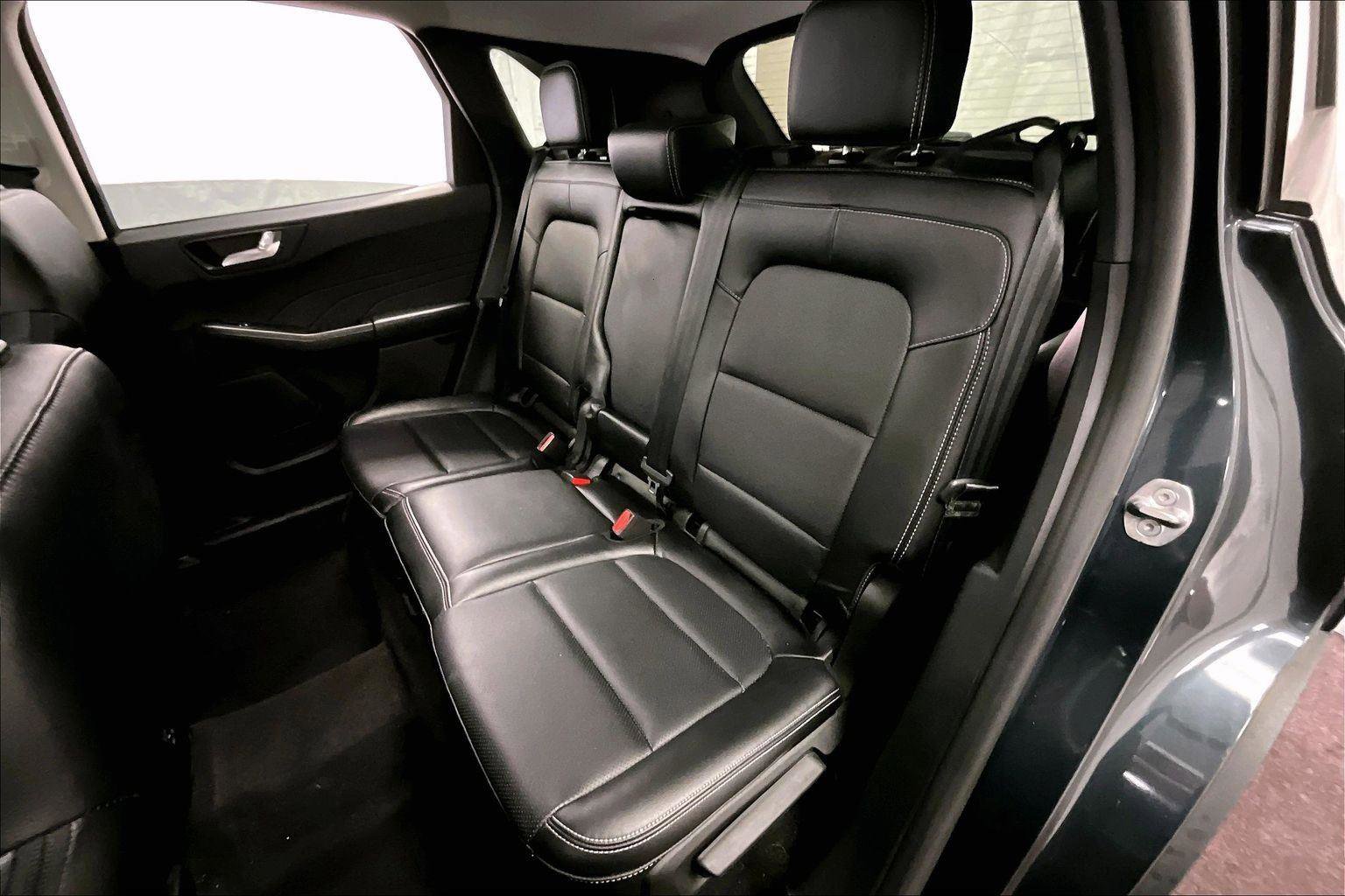 Certified 2022 Ford Escape SEL image 25