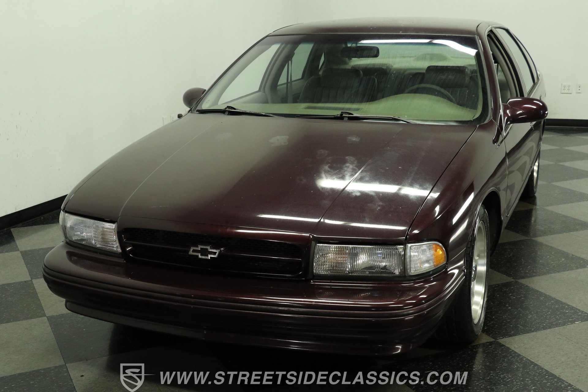Used 1996 Chevrolet Impala SS RWD image 17