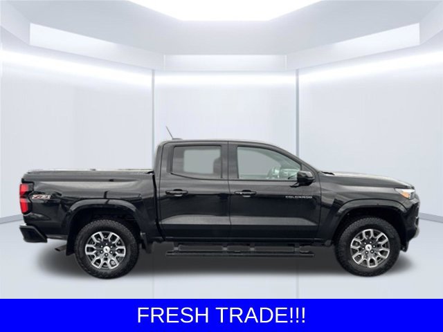Used 2026 Chevrolet Colorado Z71 w/ Technology Package AWD/4WD image 8