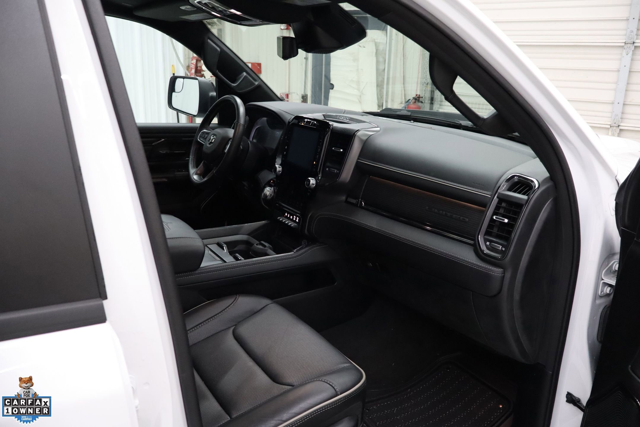 Used 2023 RAM 1500 Limited image 28