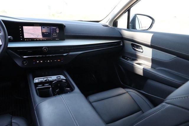 Certified 2025 Nissan Murano SL AWD/4WD image 27