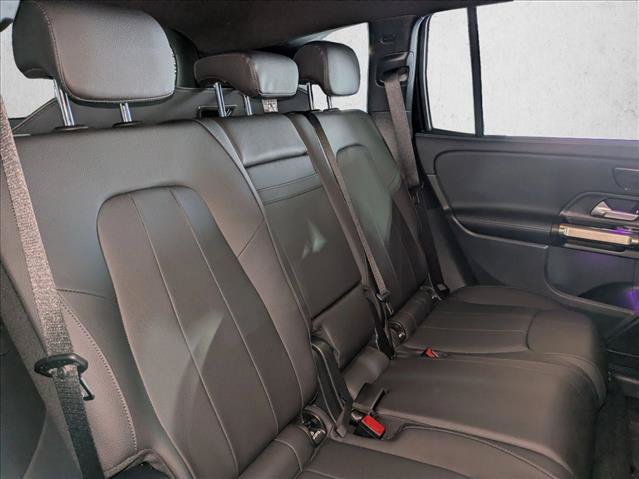 Certified 2025 Mercedes-Benz GLB 250 image 21