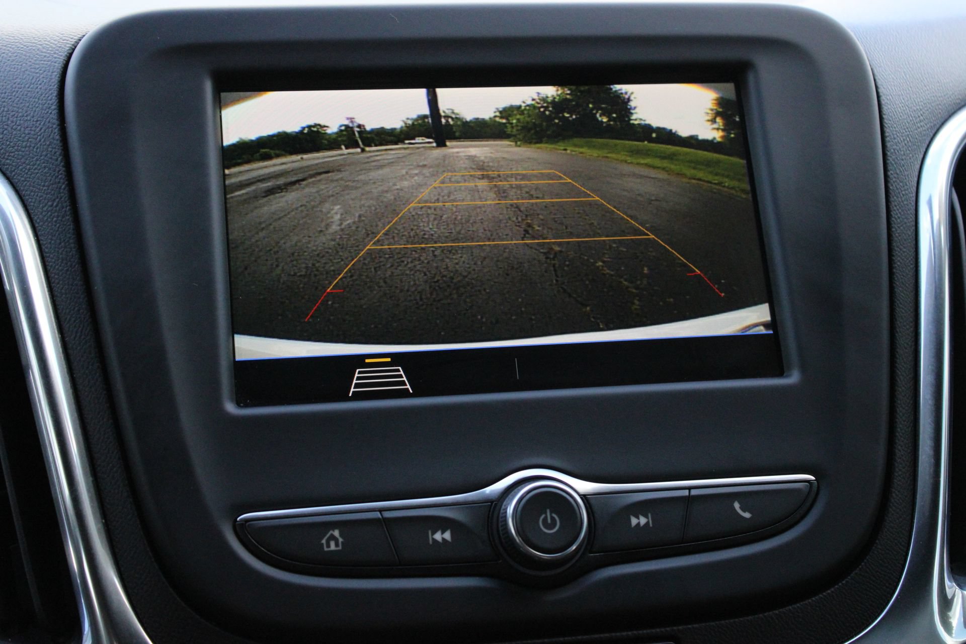 Used 2019 Chevrolet Equinox LT FWD image 33