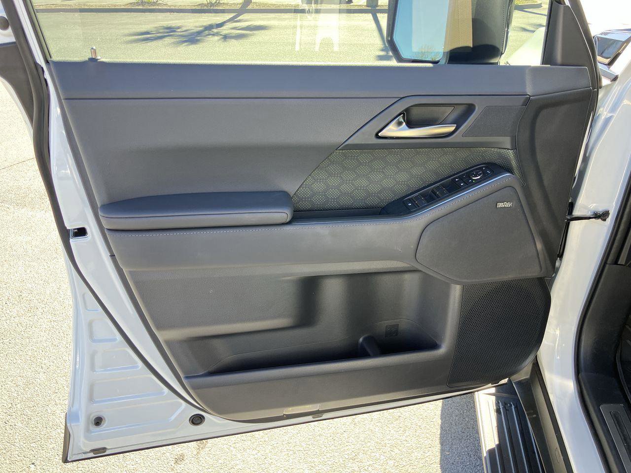 Used 2024 Lexus GX 550 550 Overtrail+ image 16