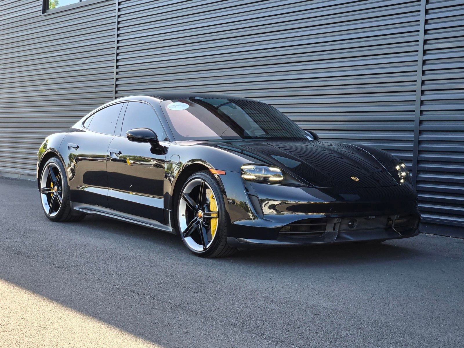 Certified 2020 Porsche Taycan Turbo S AWD/4WD image 9