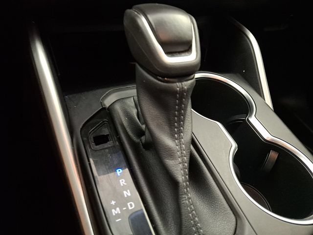 Used 2023 Toyota Highlander XLE FWD image 19