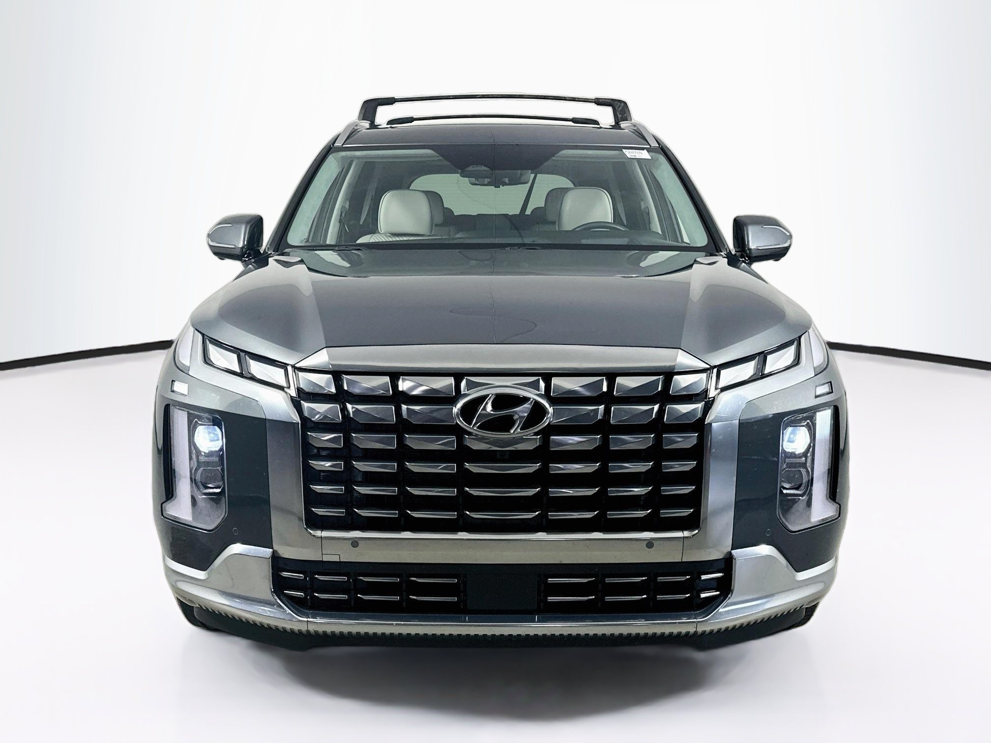 Used 2023 Hyundai Palisade Calligraphy w/ Cargo Package AWD/4WD image 2