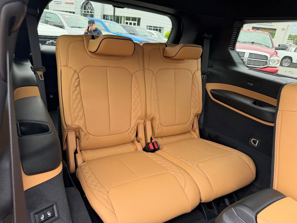 Used 2024 Jeep Grand Cherokee L Summit AWD/4WD image 41