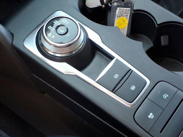 Used 2025 Ford Escape ST-Line Select image 16