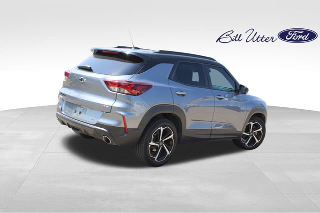 Used 2021 Chevrolet TrailBlazer RS w/ Sun and Liftgate Package FWD image 5