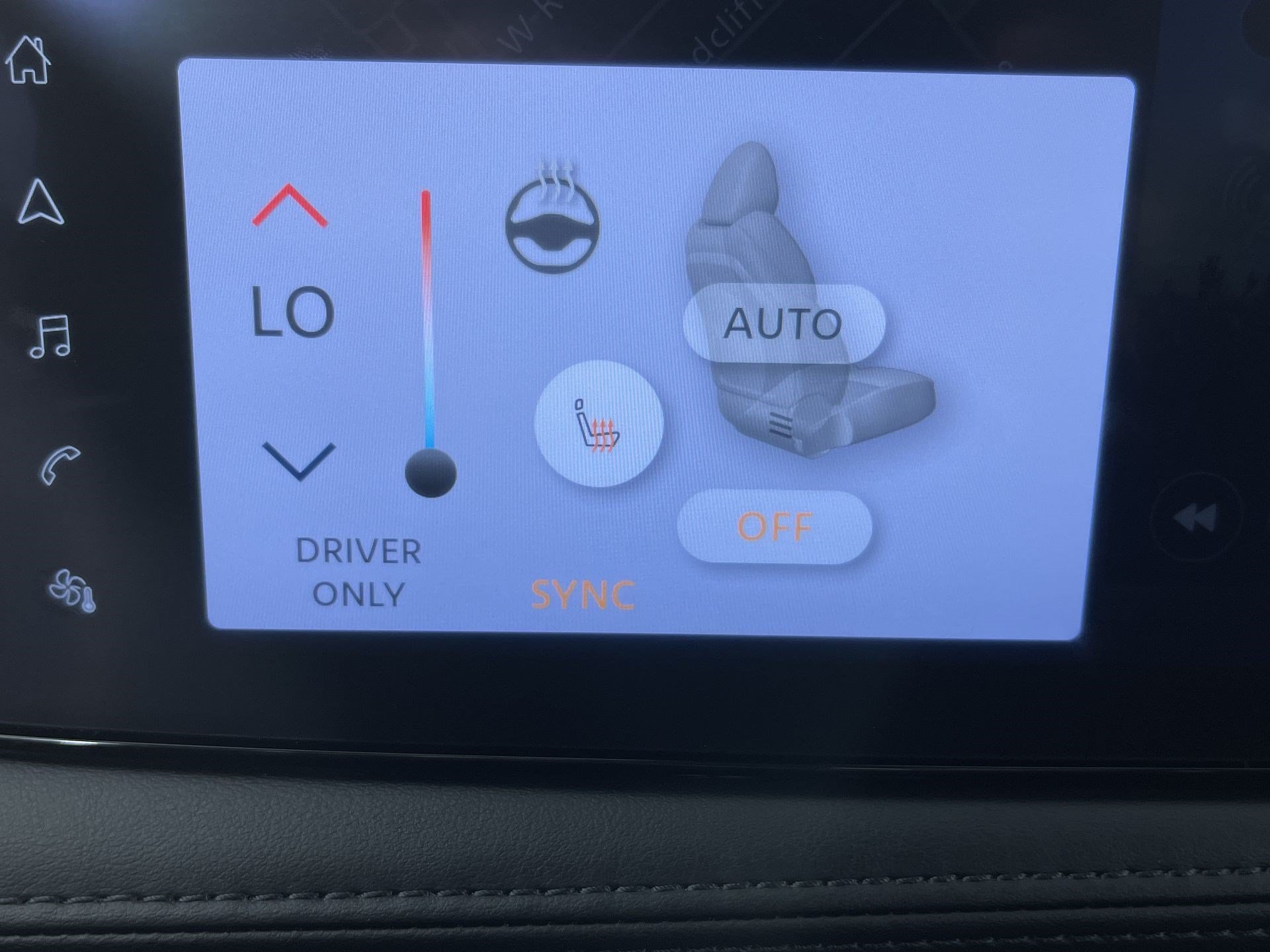Certified 2024 Nissan Ariya AWD image 21