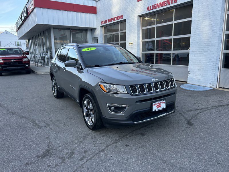 Used 2019 Jeep Compass Limited image 3
