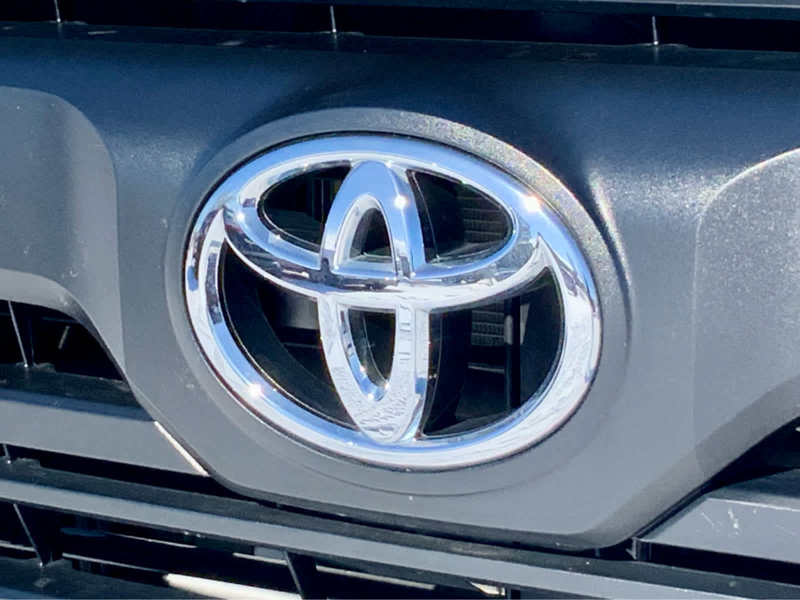 Used 2024 Toyota Tundra SR5 w/ SR5 Premium Package image 19