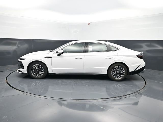 Used 2025 Hyundai Sonata SEL FWD image 5