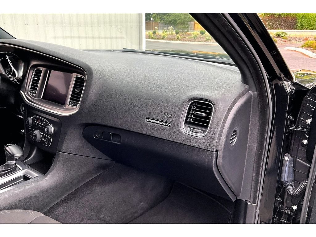 Used 2022 Dodge Charger GT RWD image 16