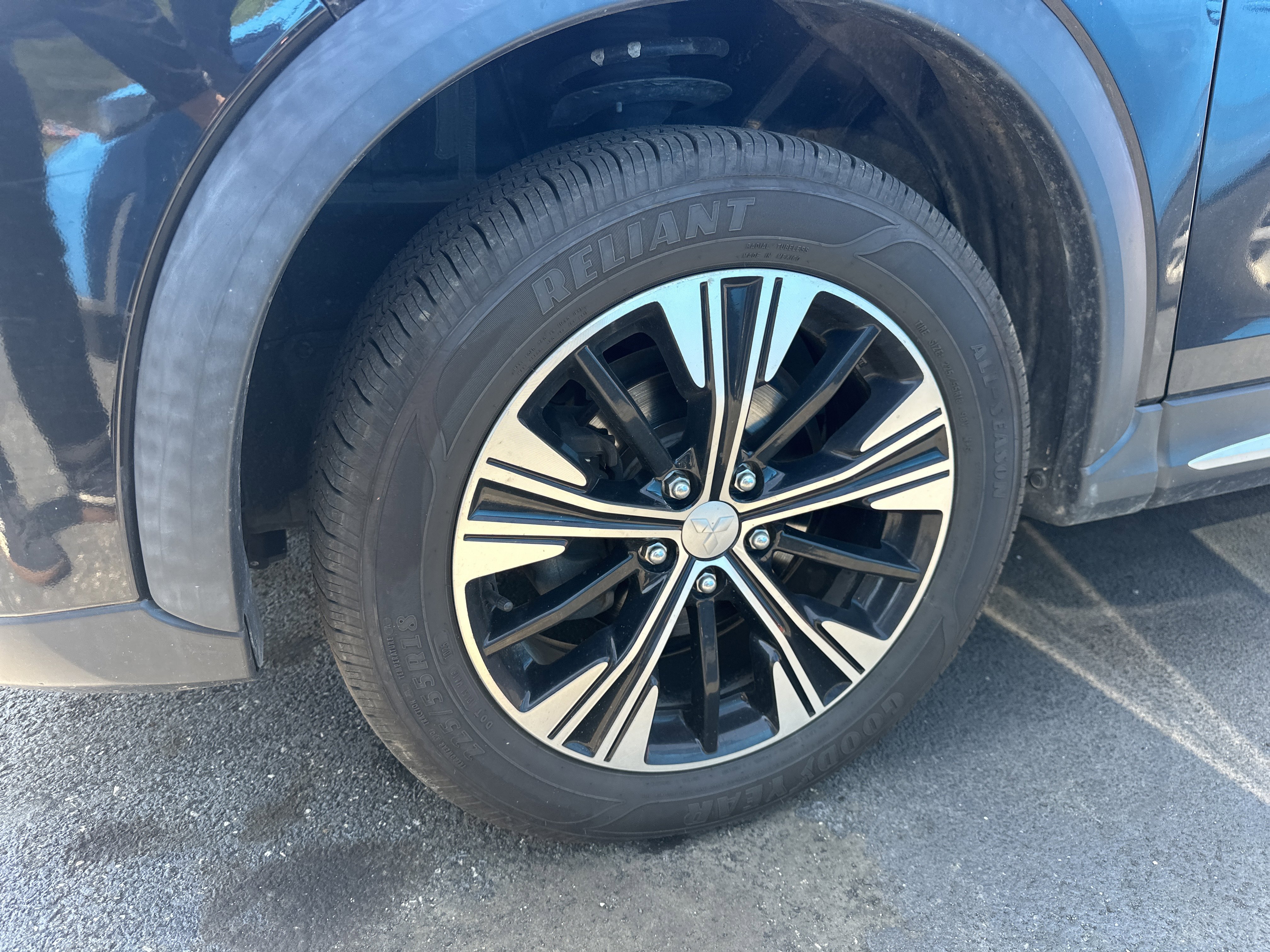 Used 2019 Mitsubishi Eclipse Cross SE AWD/4WD image 4