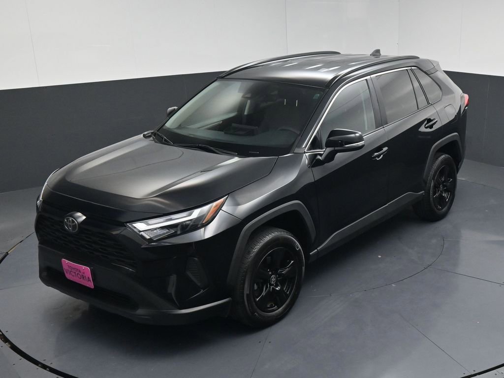 Used 2024 Toyota RAV4 XLE FWD image 14