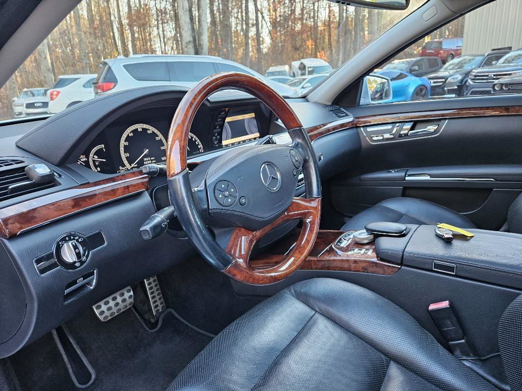 Used 2010 Mercedes-Benz S 400 image 13