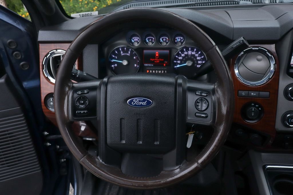 Used 2016 Ford F350 King Ranch w/ King Ranch w/Chrome Package AWD/4WD image 24