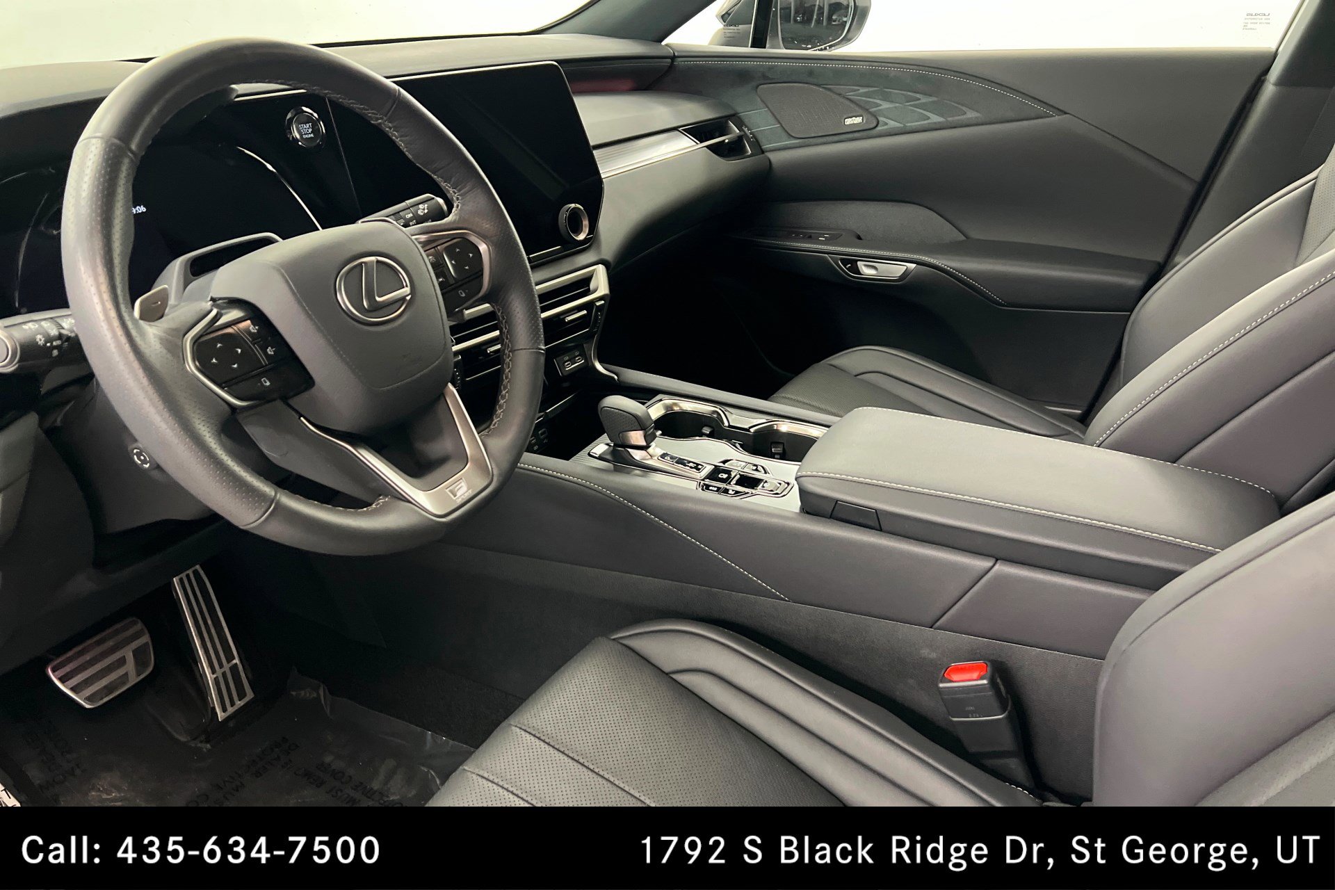 Used 2024 Lexus RX 350 F Sport w/ Convenience Package image 15