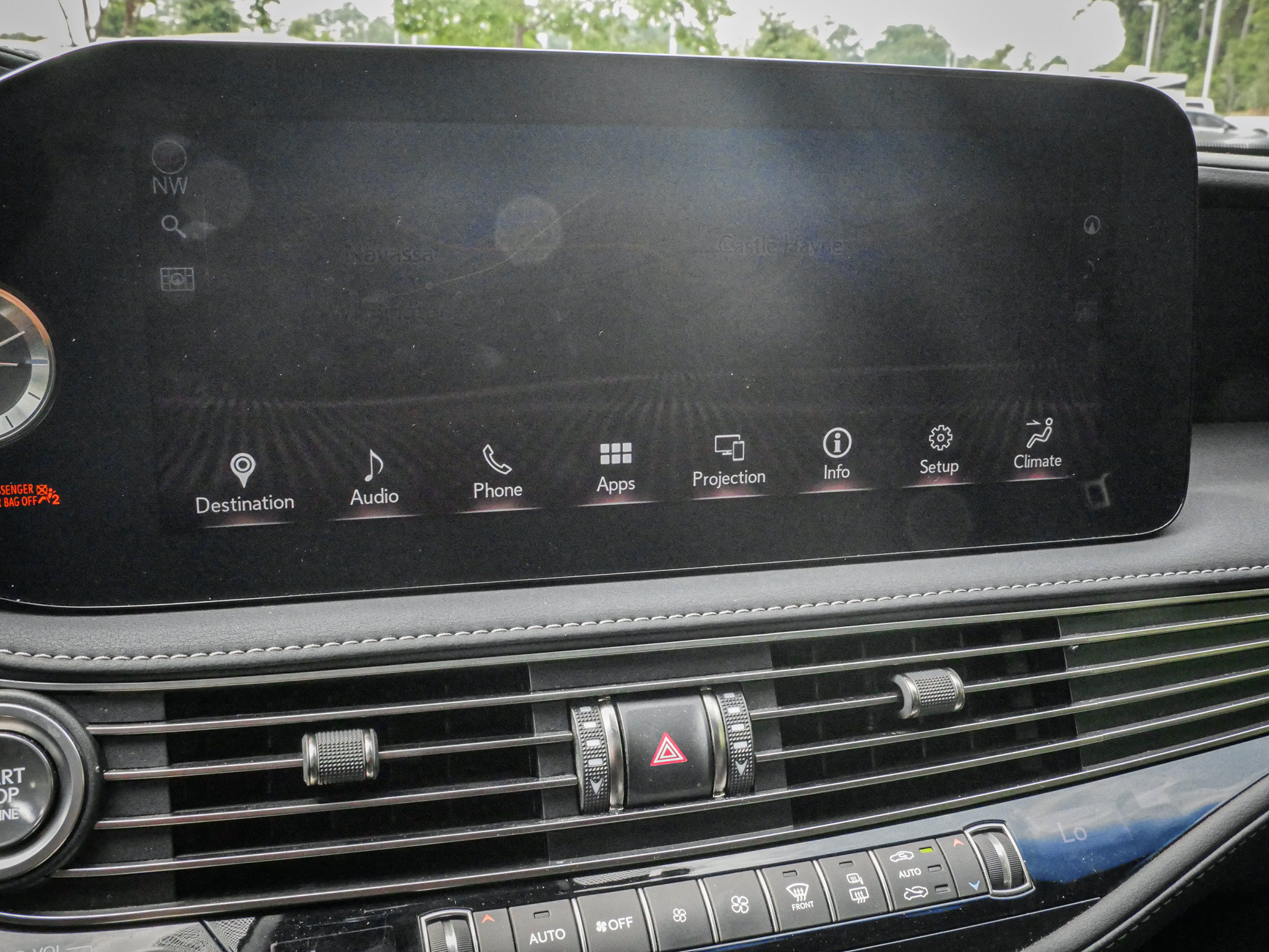 Used 2021 Lexus LS 500 w/ Interior Upgrade Package RWD image 23
