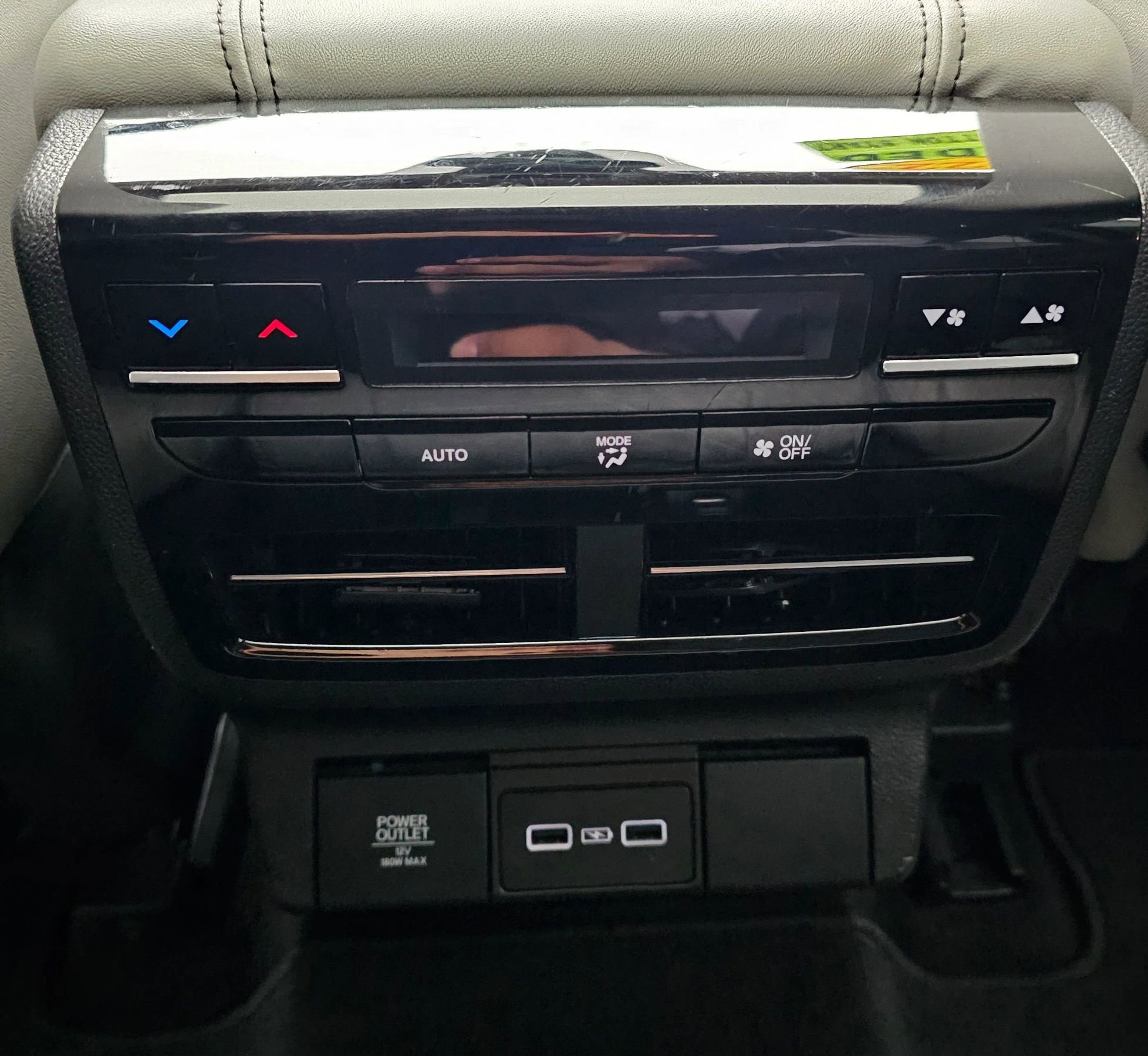 Used 2022 Acura MDX SH-AWD w/ Technology Package image 12