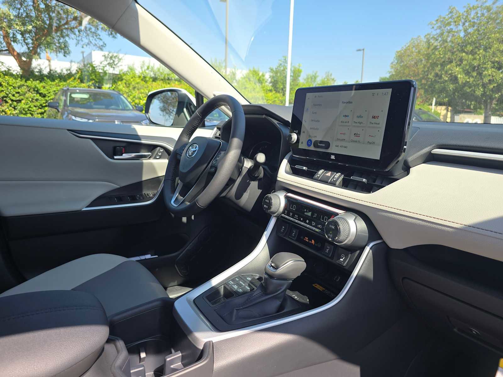 Certified 2025 Toyota RAV4 XLE Premium image 11