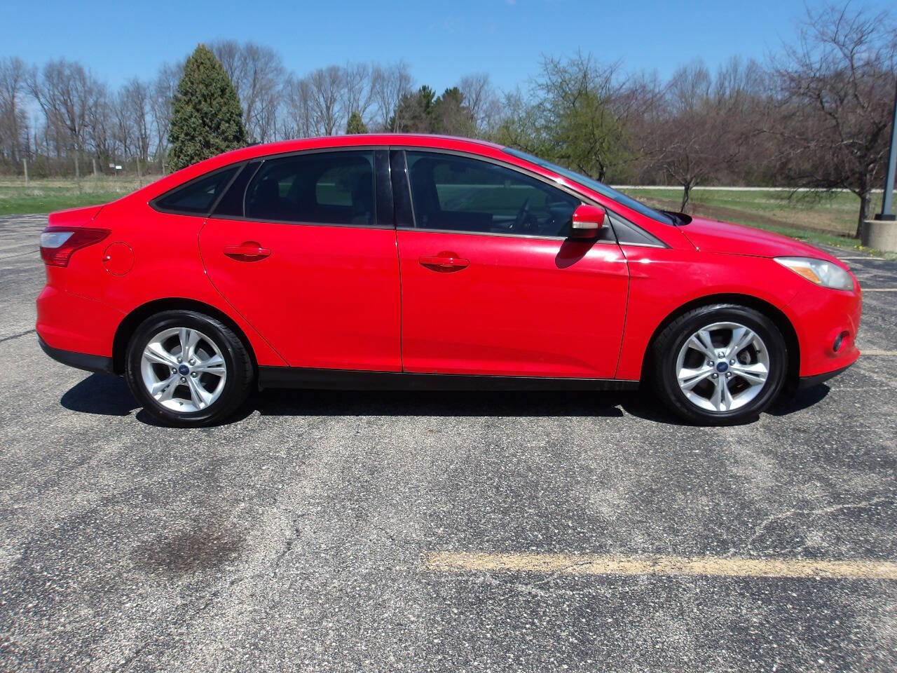 Used 2013 Ford Focus SE image 2