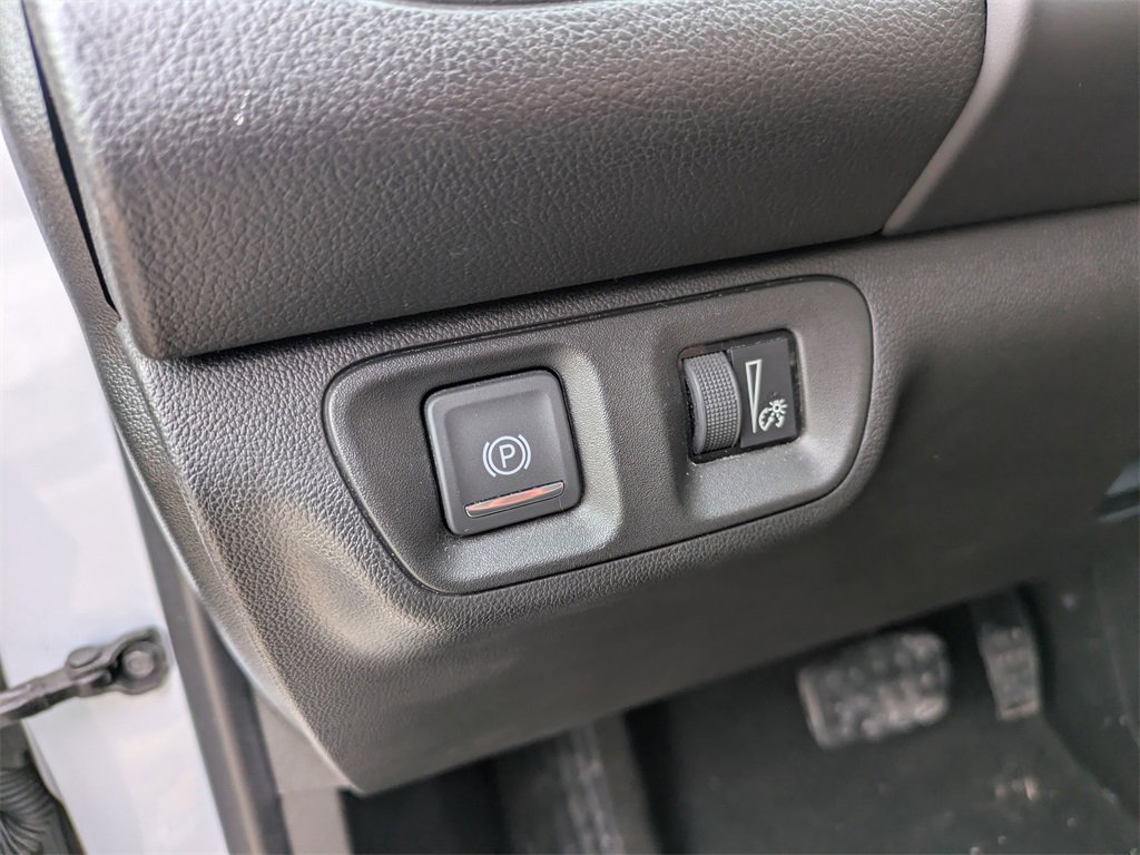 Used 2020 GMC Acadia SLE w/ Driver Convenience Package image 18