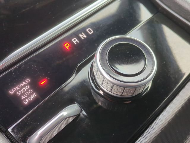 Used 2024 Jeep Grand Cherokee Limited image 38