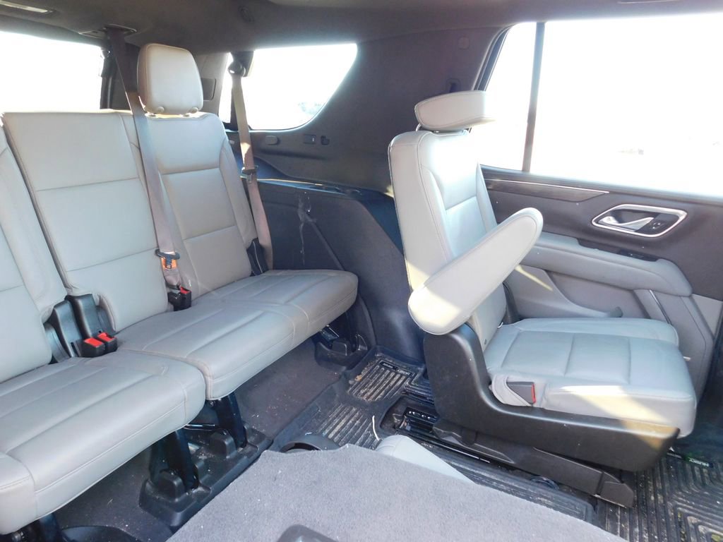 Used 2021 Chevrolet Tahoe Z71 w/ Z71 Off-Road Package image 5