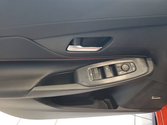 New 2026 Nissan Sentra SR w/ SR Premium Package FWD image 25