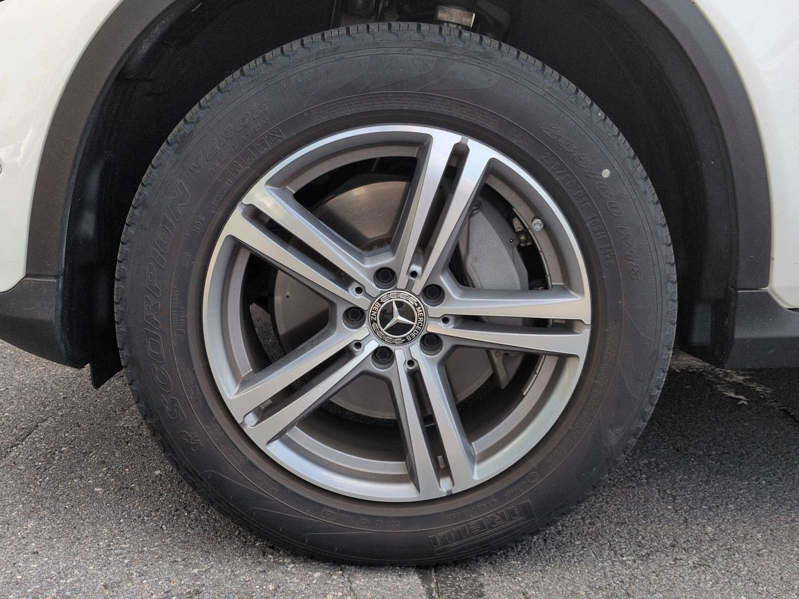 Used 2021 Mercedes-Benz GLC 300 4MATIC image 14