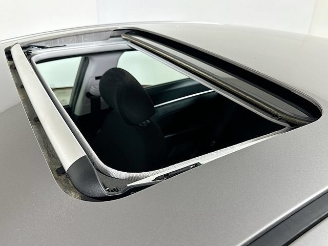 Used 2020 Hyundai Elantra Value Edition w/ Cargo Package (C1) FWD image 14