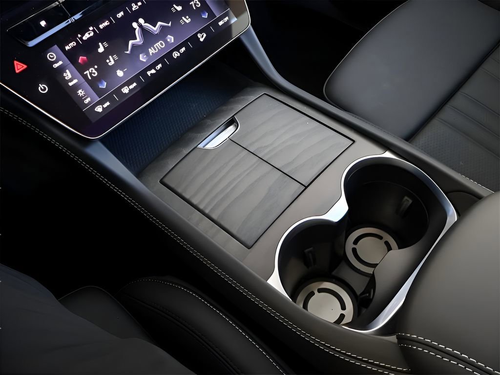 Used 2025 Maserati Grecale Modena image 28