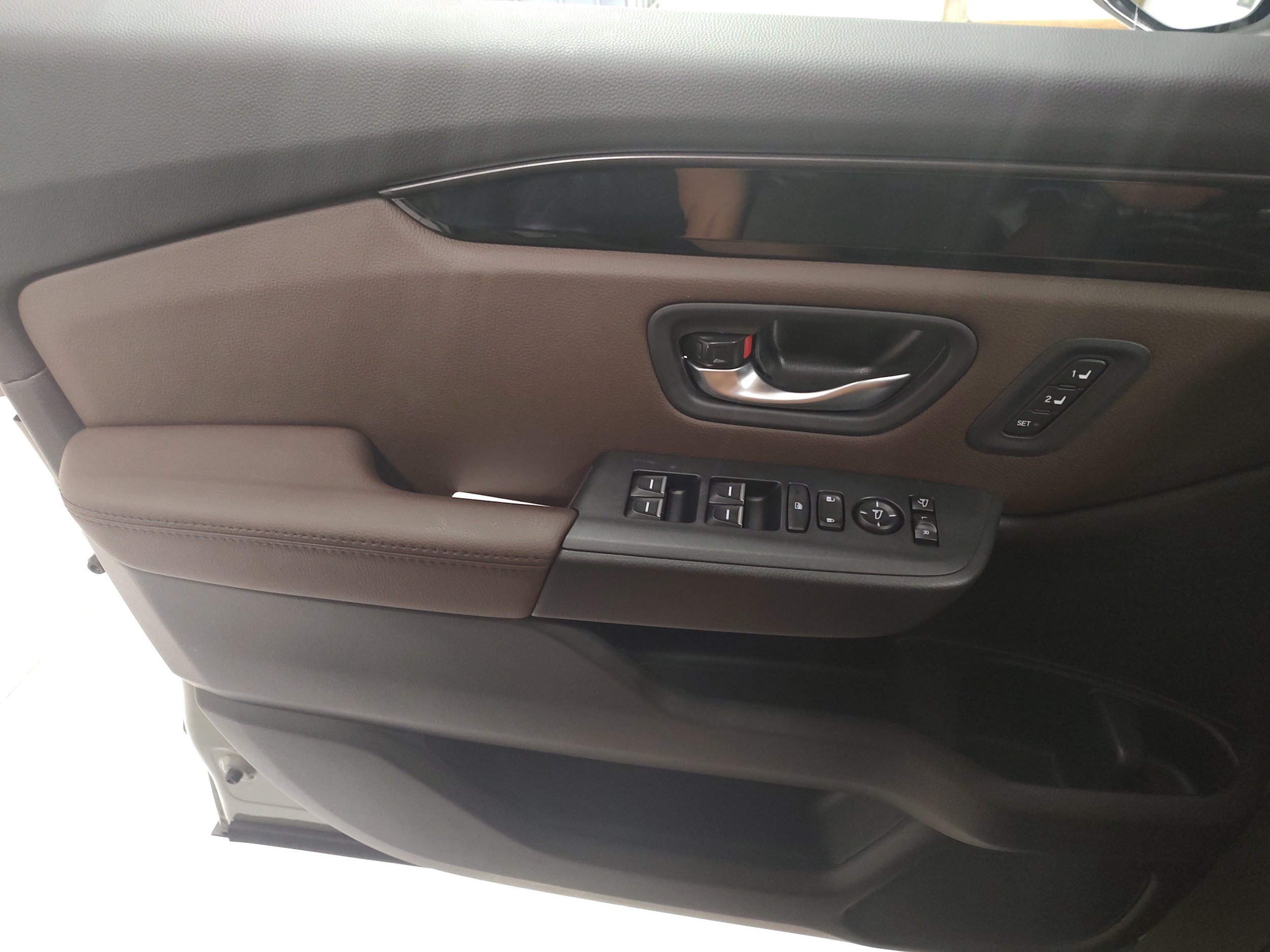 New 2026 Honda Pilot TrailSport image 9