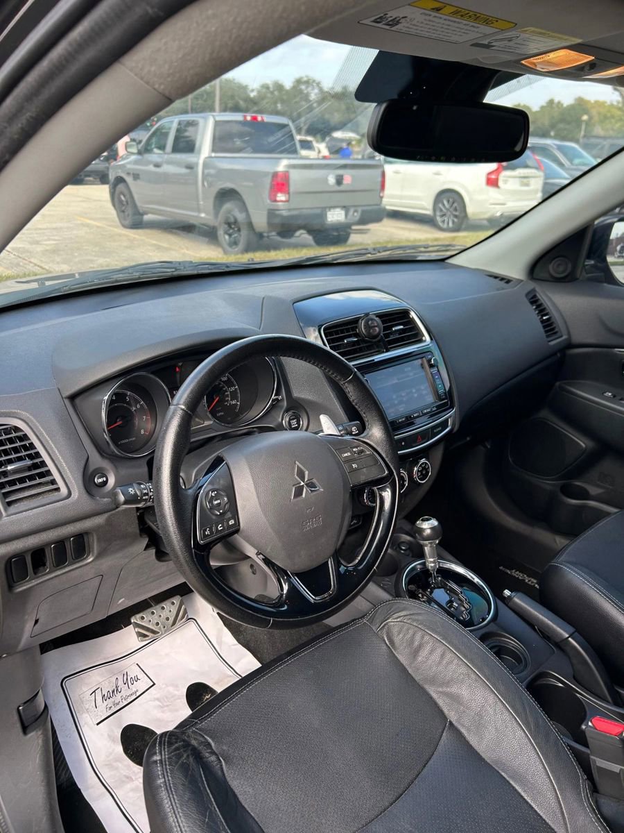 Used 2016 Mitsubishi Outlander Sport SEL image 17