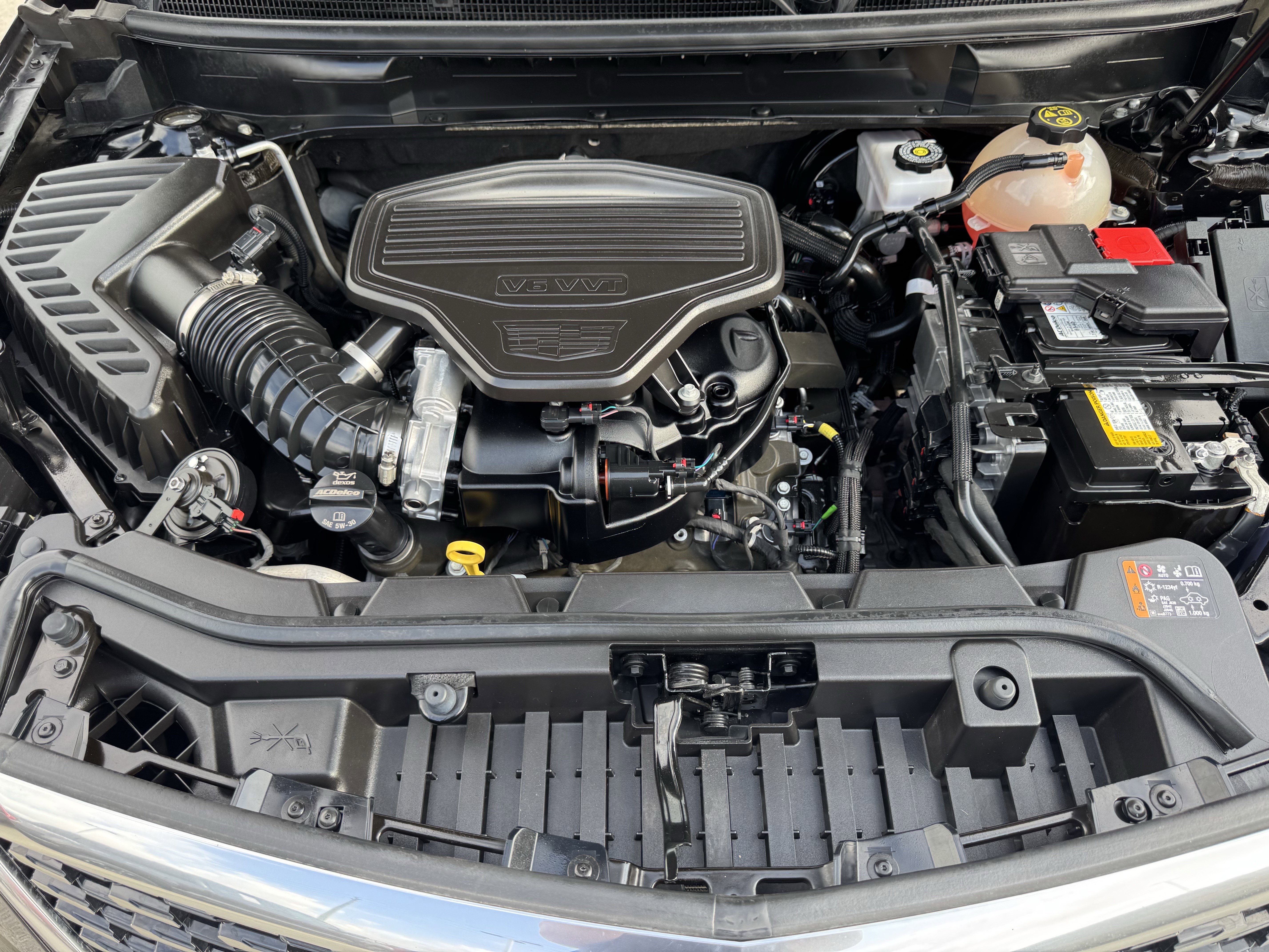 Used 2024 Cadillac XT5 Premium Luxury FWD image 32