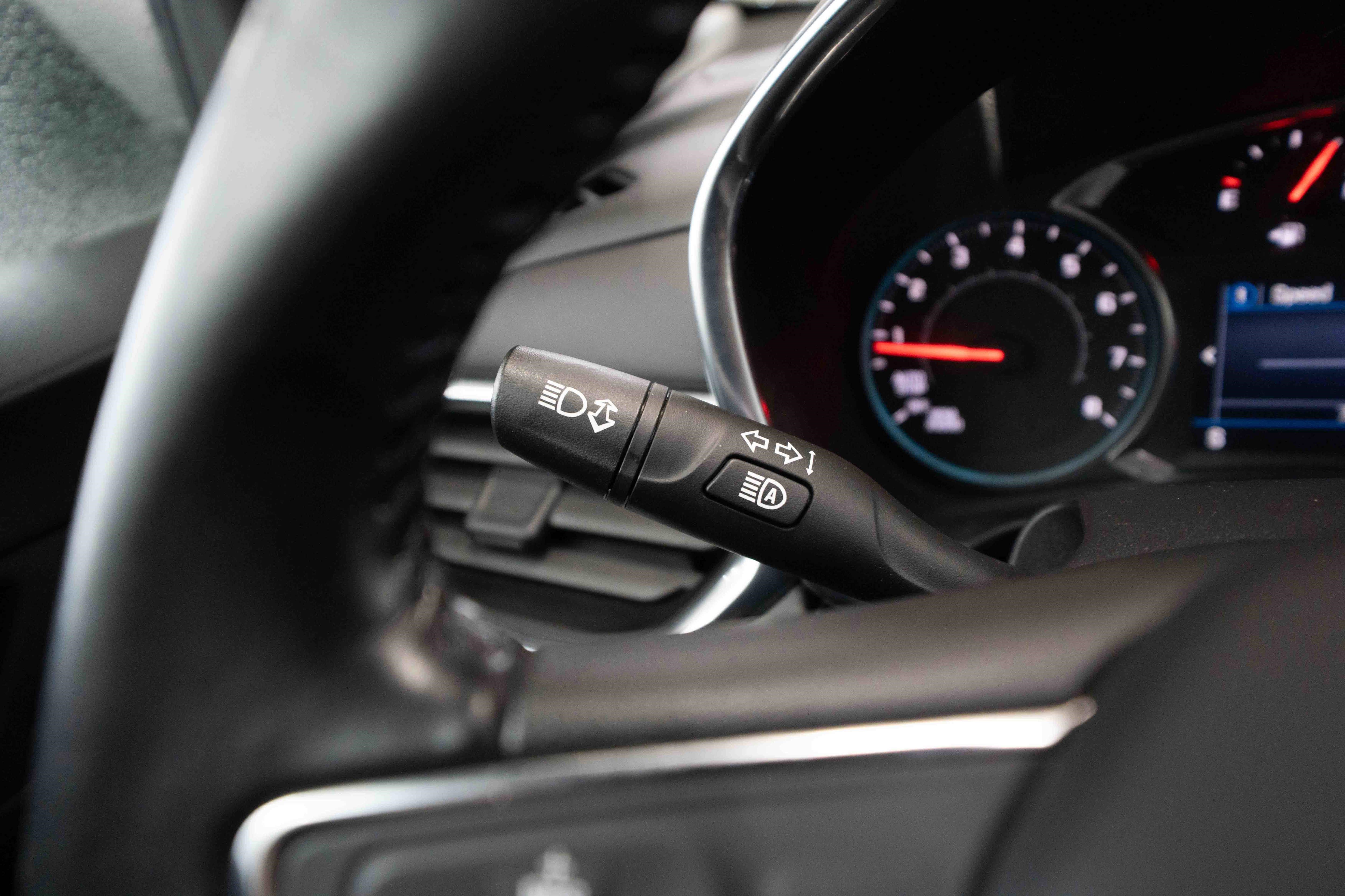 Used 2021 Chevrolet Equinox LT image 13