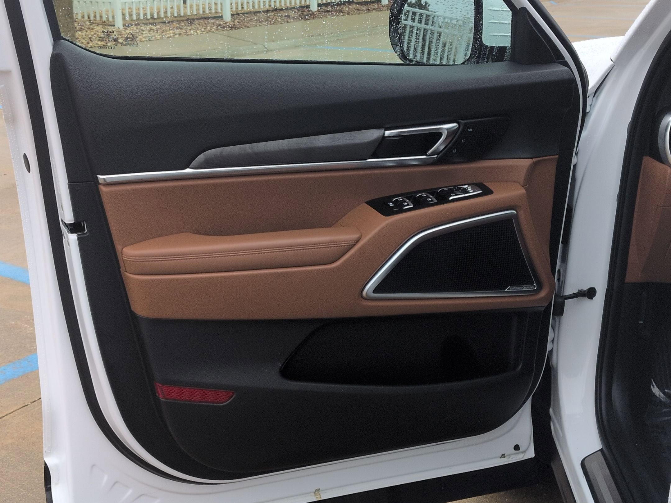 Used 2024 Kia Telluride SX X-Pro image 12