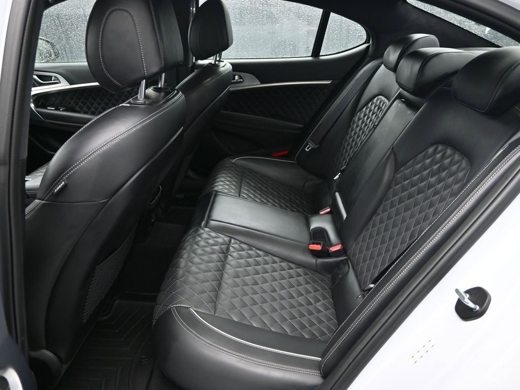 Used 2019 Genesis G70 3.3T Advanced w/ Sport Package image 12