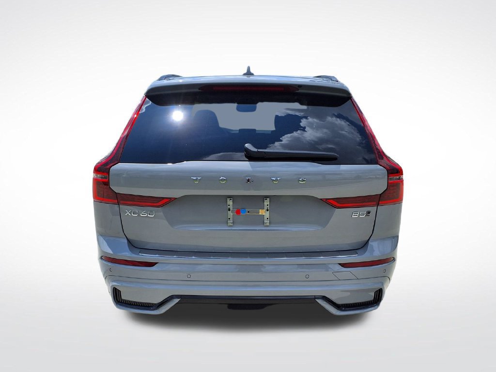 New 2026 Volvo XC60 B5 Plus w/ Protection Package Premier AWD/4WD image 7