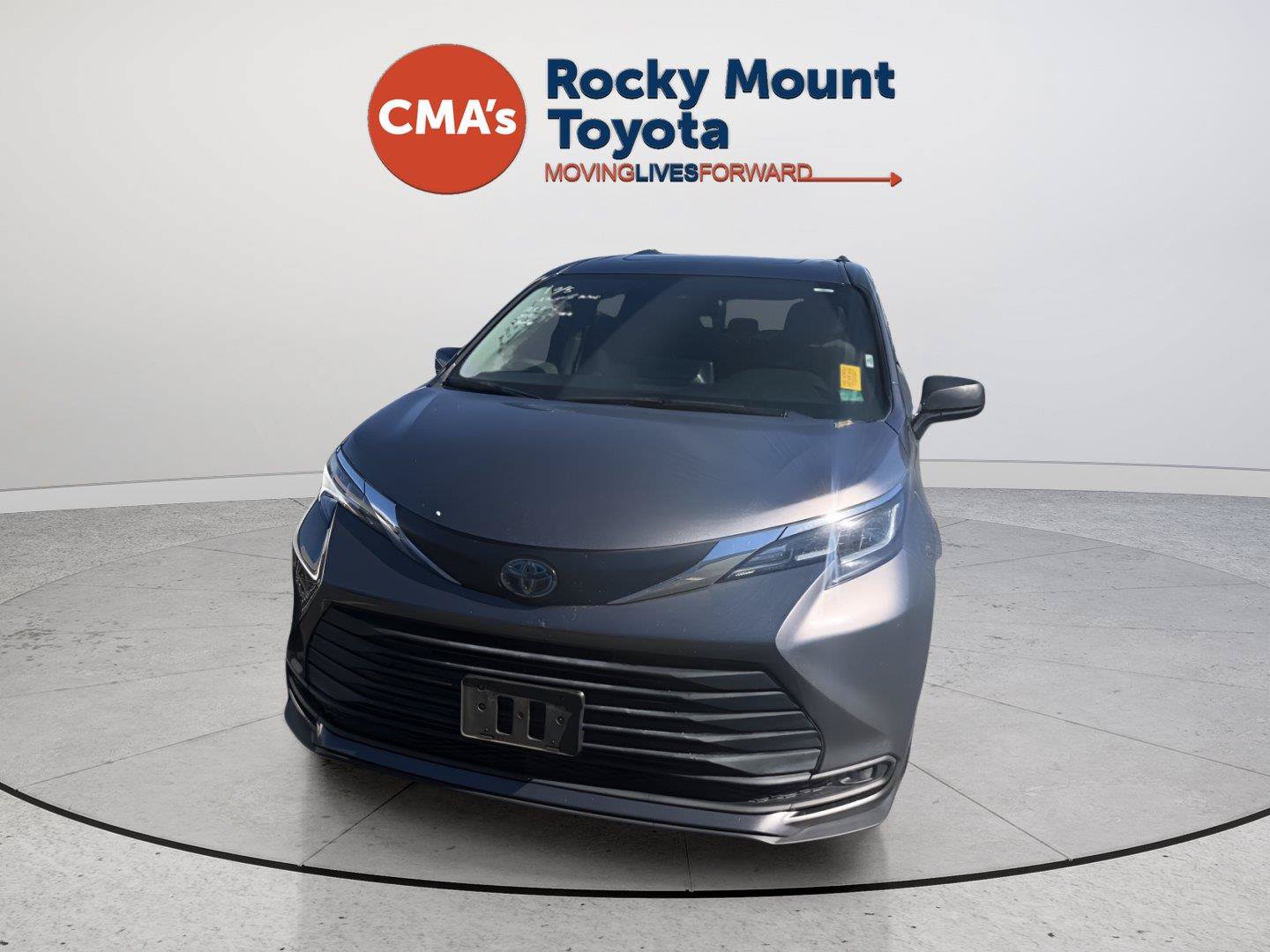 Used 2021 Toyota Sienna LE w/ LE Plus Package AWD/4WD image 17