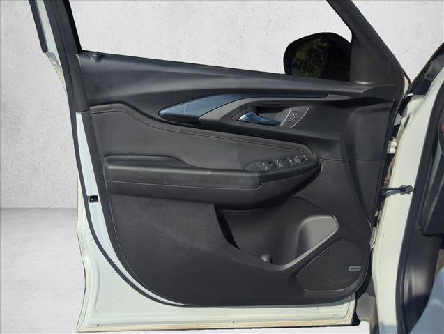 Used 2021 Chevrolet TrailBlazer RS w/ Technology Package image 15