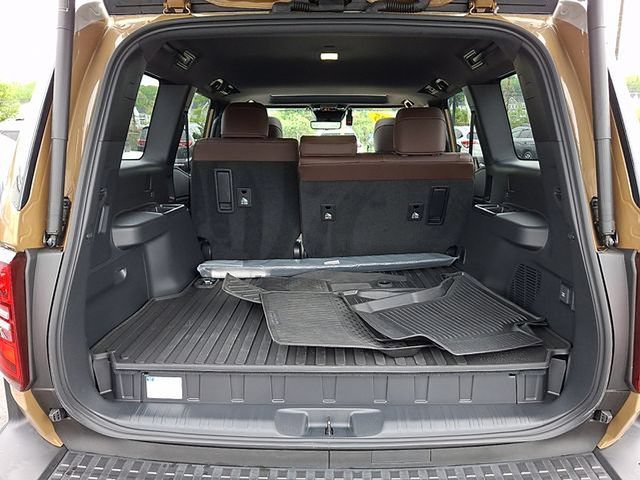 Used 2025 Toyota Land Cruiser w/ Premium Package AWD/4WD image 31