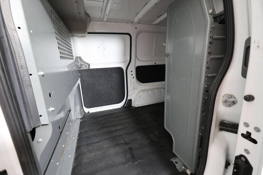Used 2019 Nissan NV200 S w/ Cruise Control Package FWD image 14